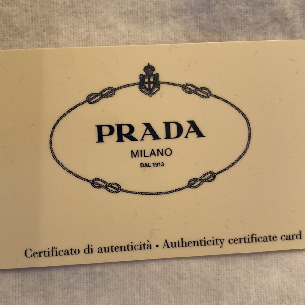 PRADA doctors bag/satchel Black in Excellent pre owned condition. - Picture 9 of 13